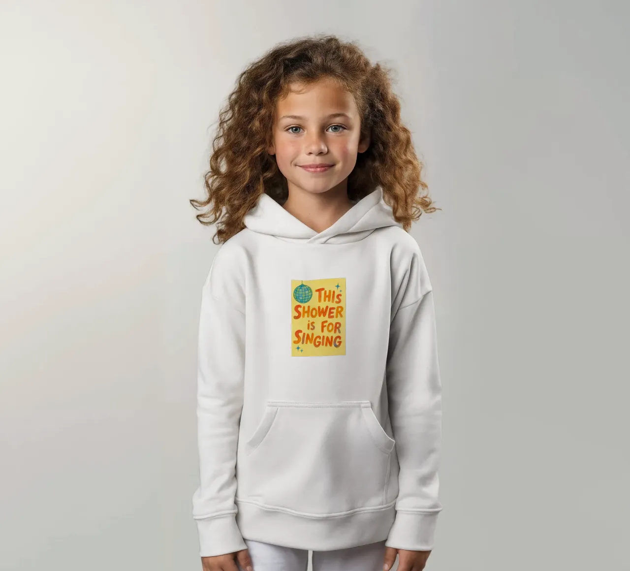 questa doccia è per cantare felpa bambino con cappuccio da onelove