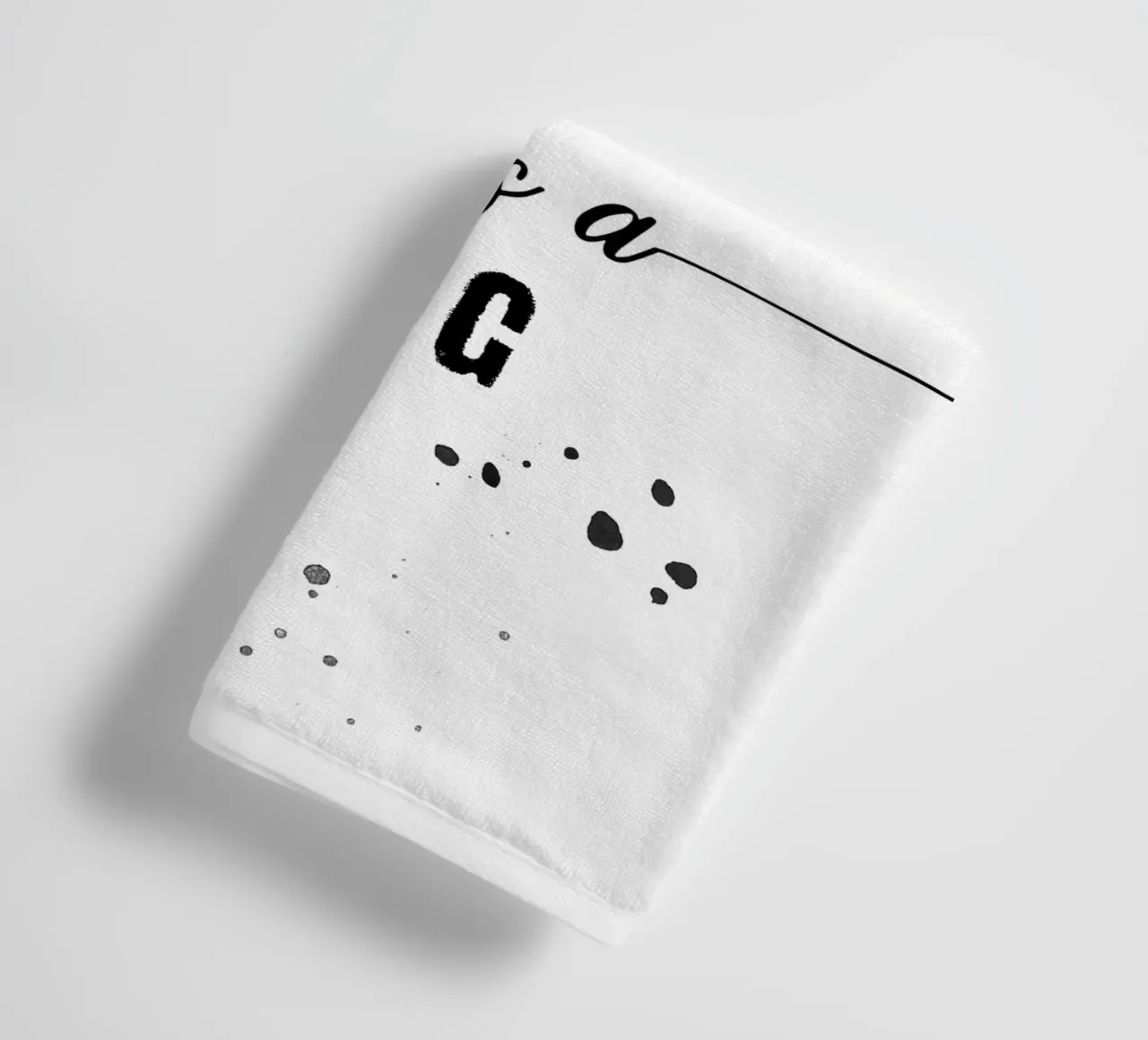 TEXT ART Coffee - when your brain needs a hug asciugamano da bagno da Melanie Viola