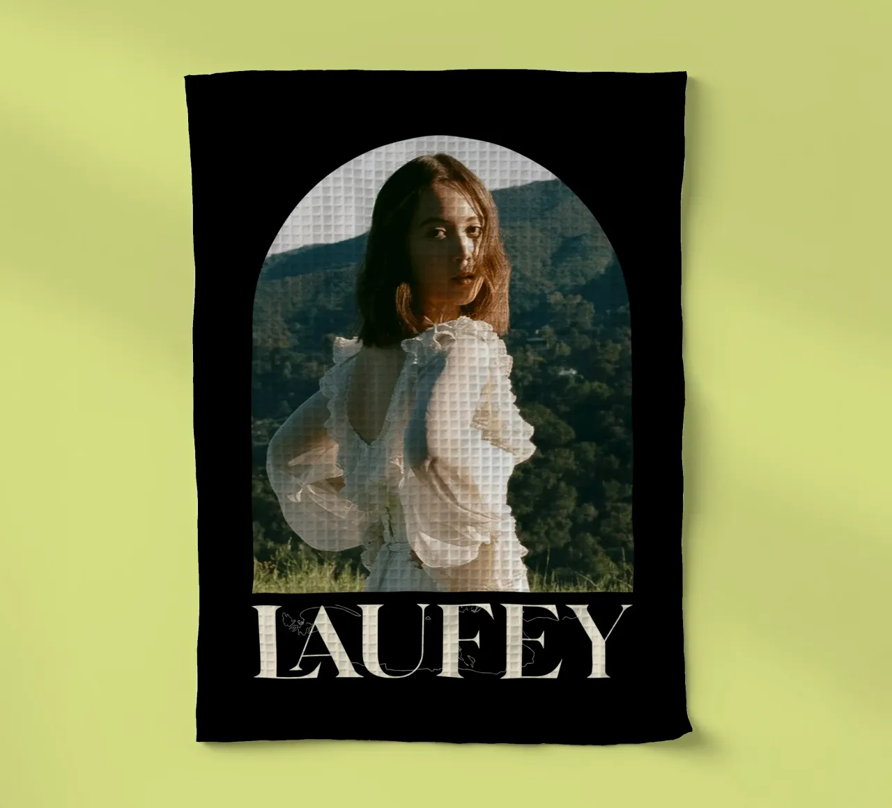 Laufey sull'amore Lfy V1 canovaccio da cucina da carleemiller