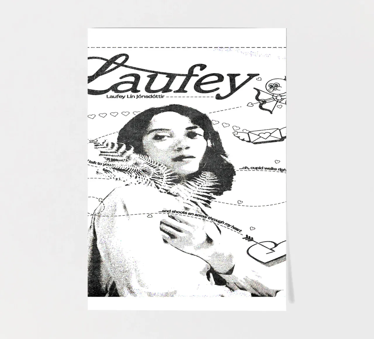 Laufey Arrow Through My Heart V1 (Flèche dans mon cœur) planche autocollant de carleemiller