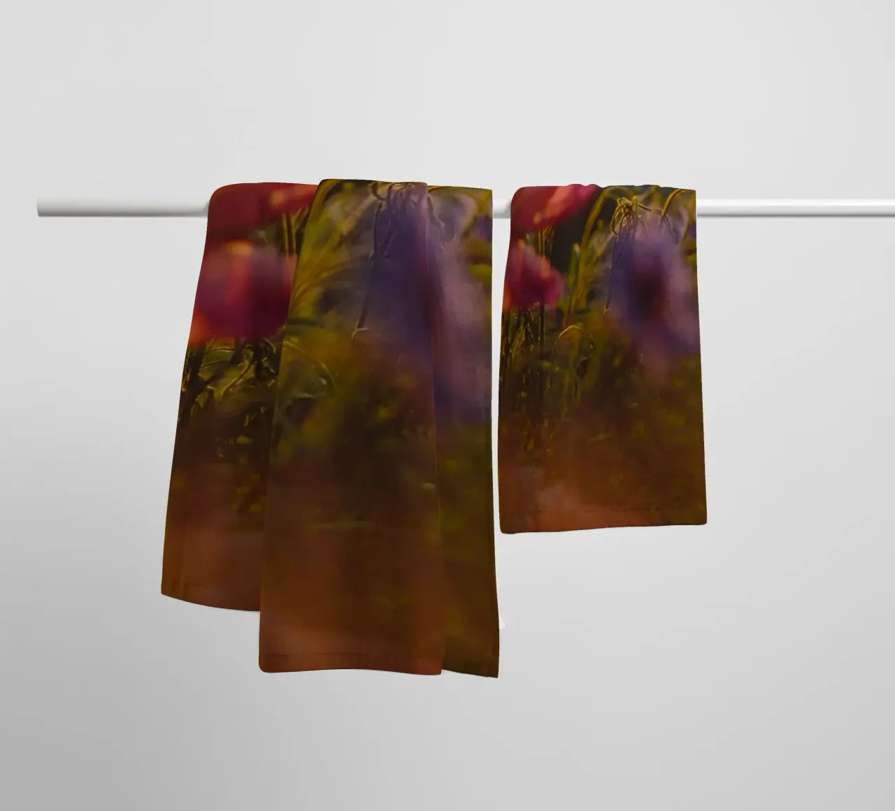 bloementuin badhanddoek van Earthly Visions