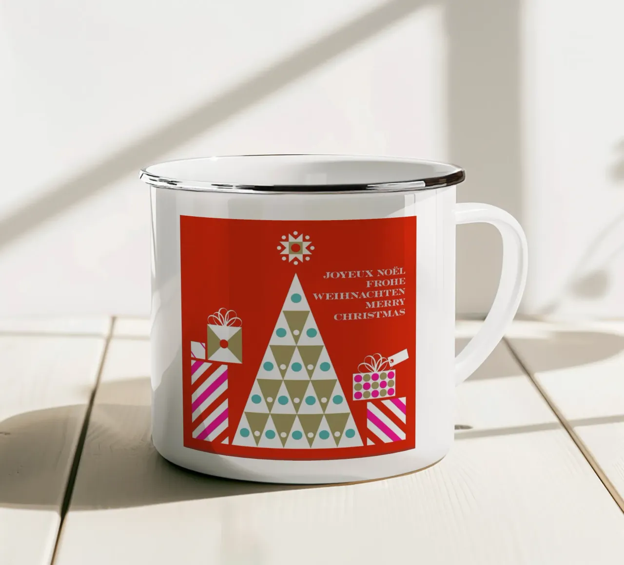 Albero con regali tazza in smalto da Bo Lundberg