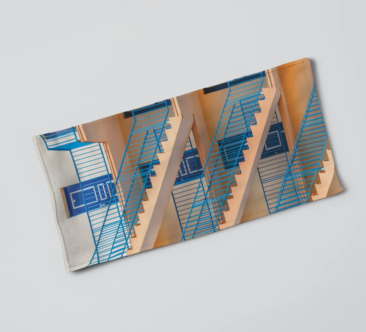 Scale blu asciugamano da bagno da Dave Hare Photography