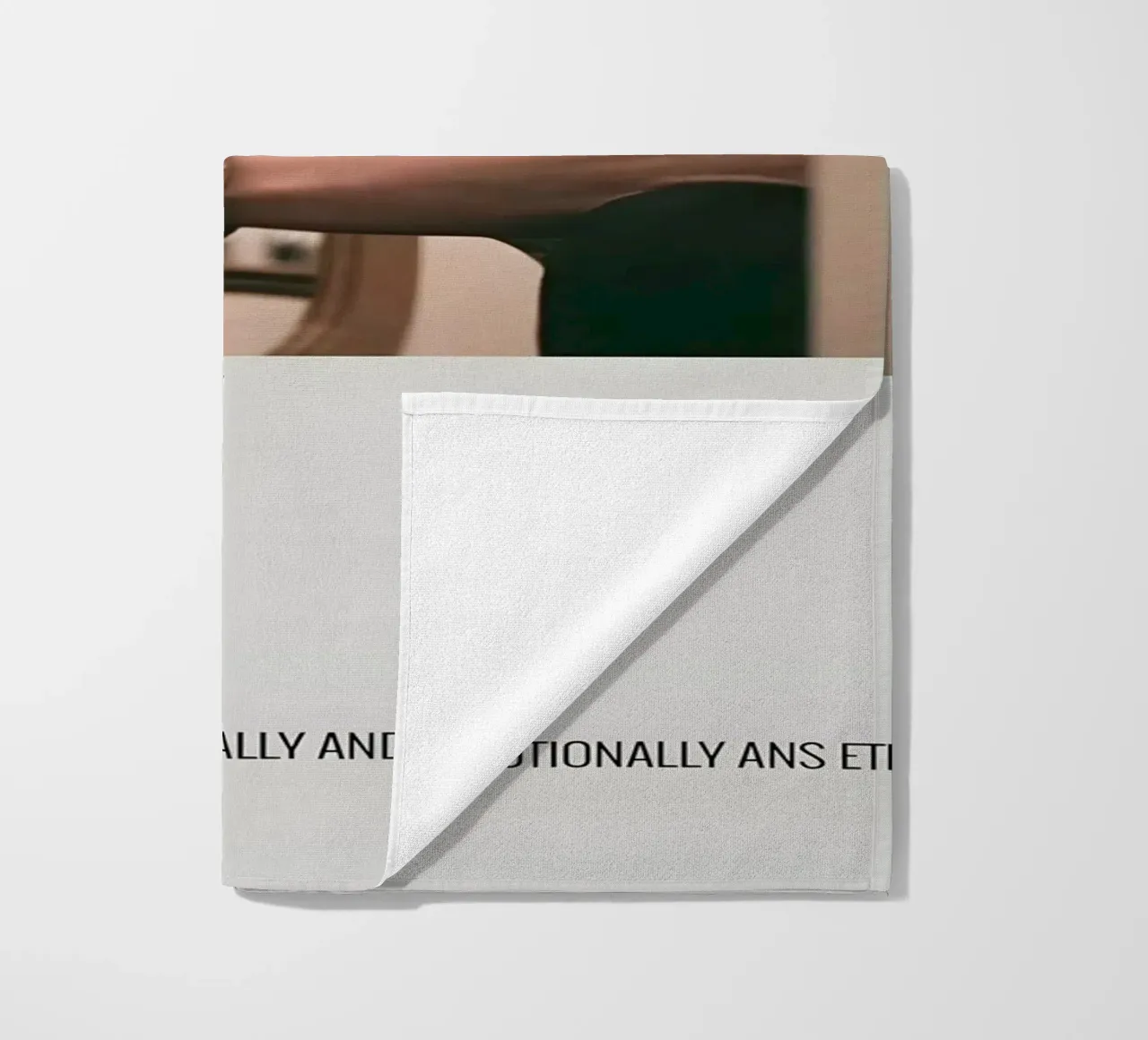 ROMAN ROY telo mare da MVFminimalist