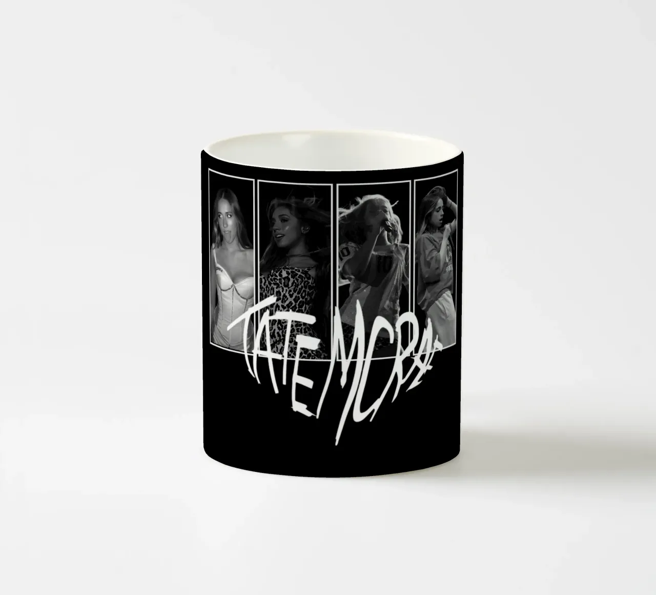 tate mcrae - Singer tazza in ceramica da Tara Bergener