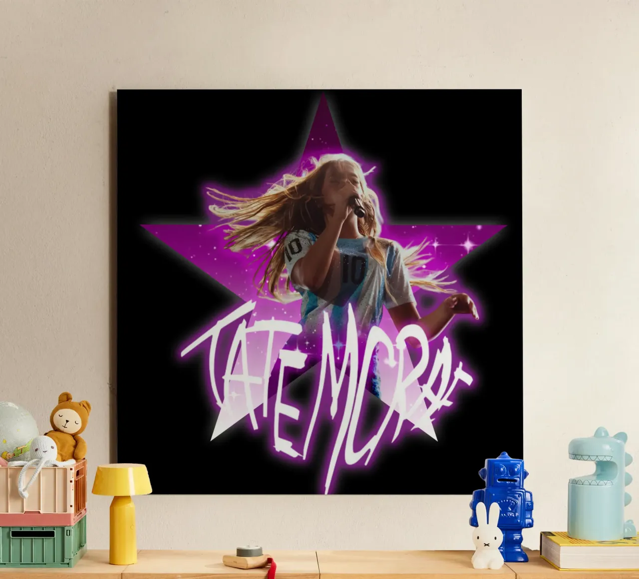 tata mcrae - stars forex plate by Tara Bergener