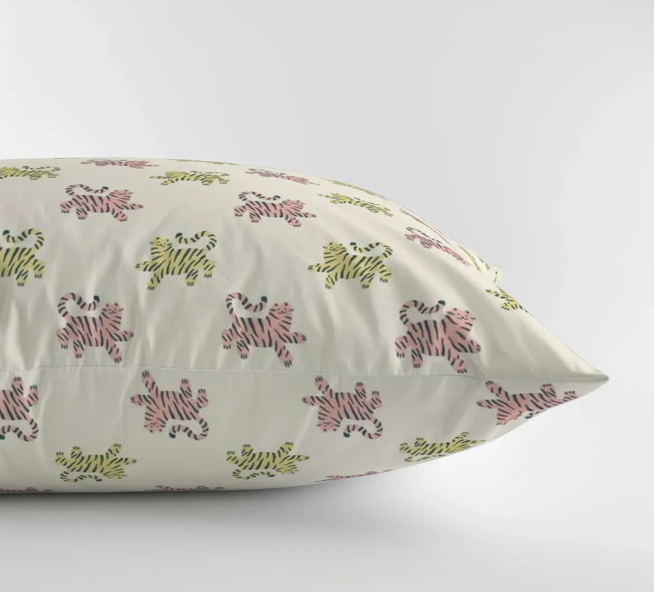 Tiger Pattern No 10 cuscino da treechild