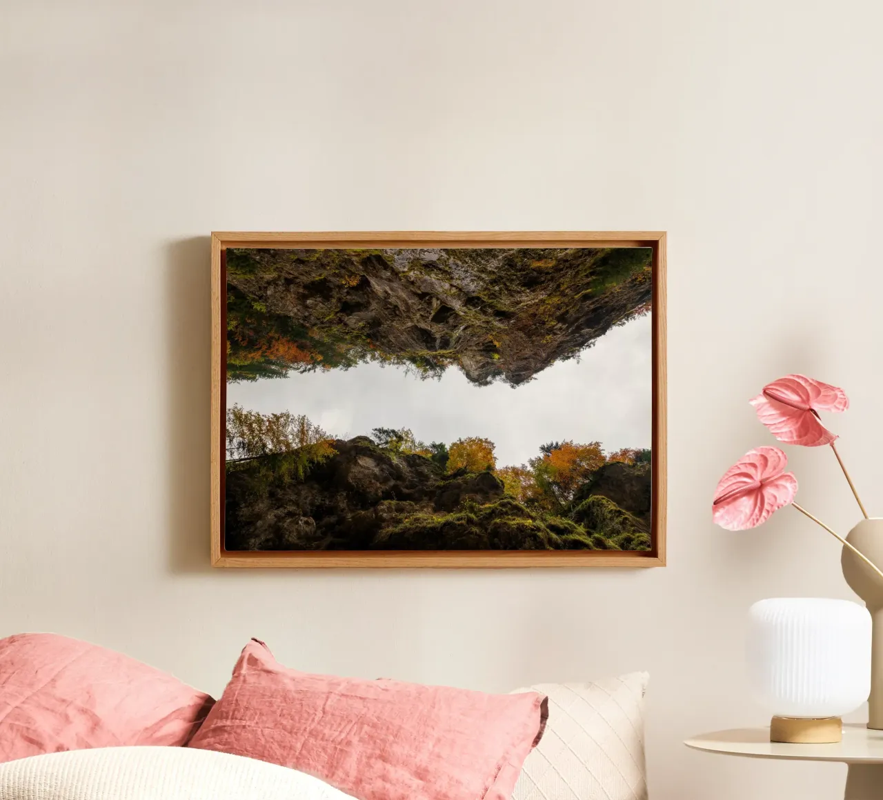 Sussurri di sentieri d'autunno tela con Cornice a cassetta da PhotoVibe Decor