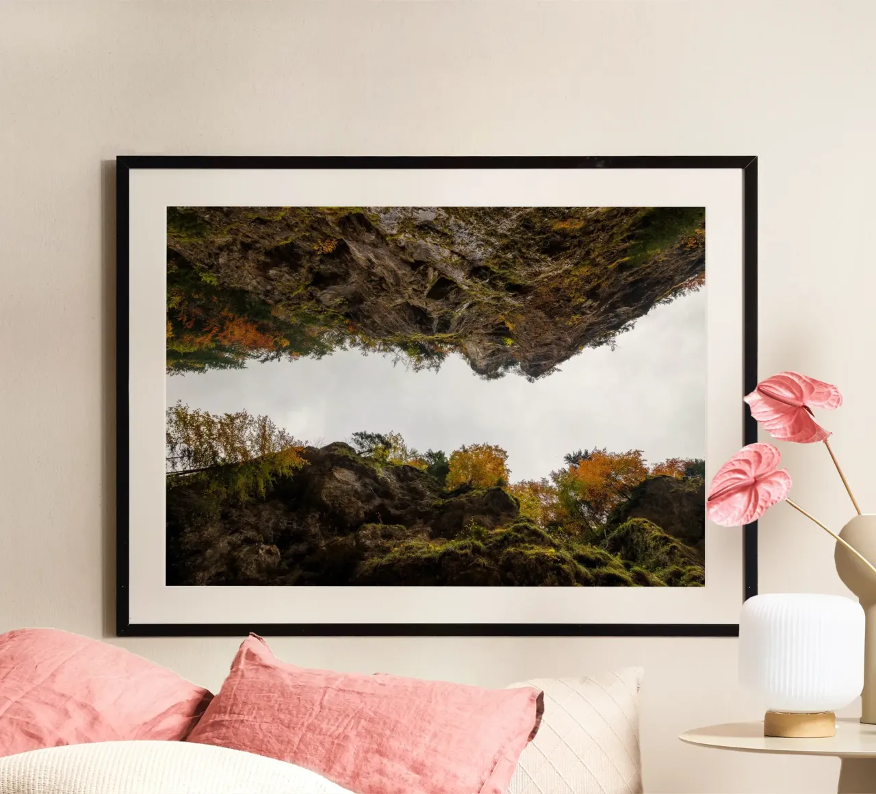 Sussurri di sentieri d'autunno poster da PhotoVibe Decor