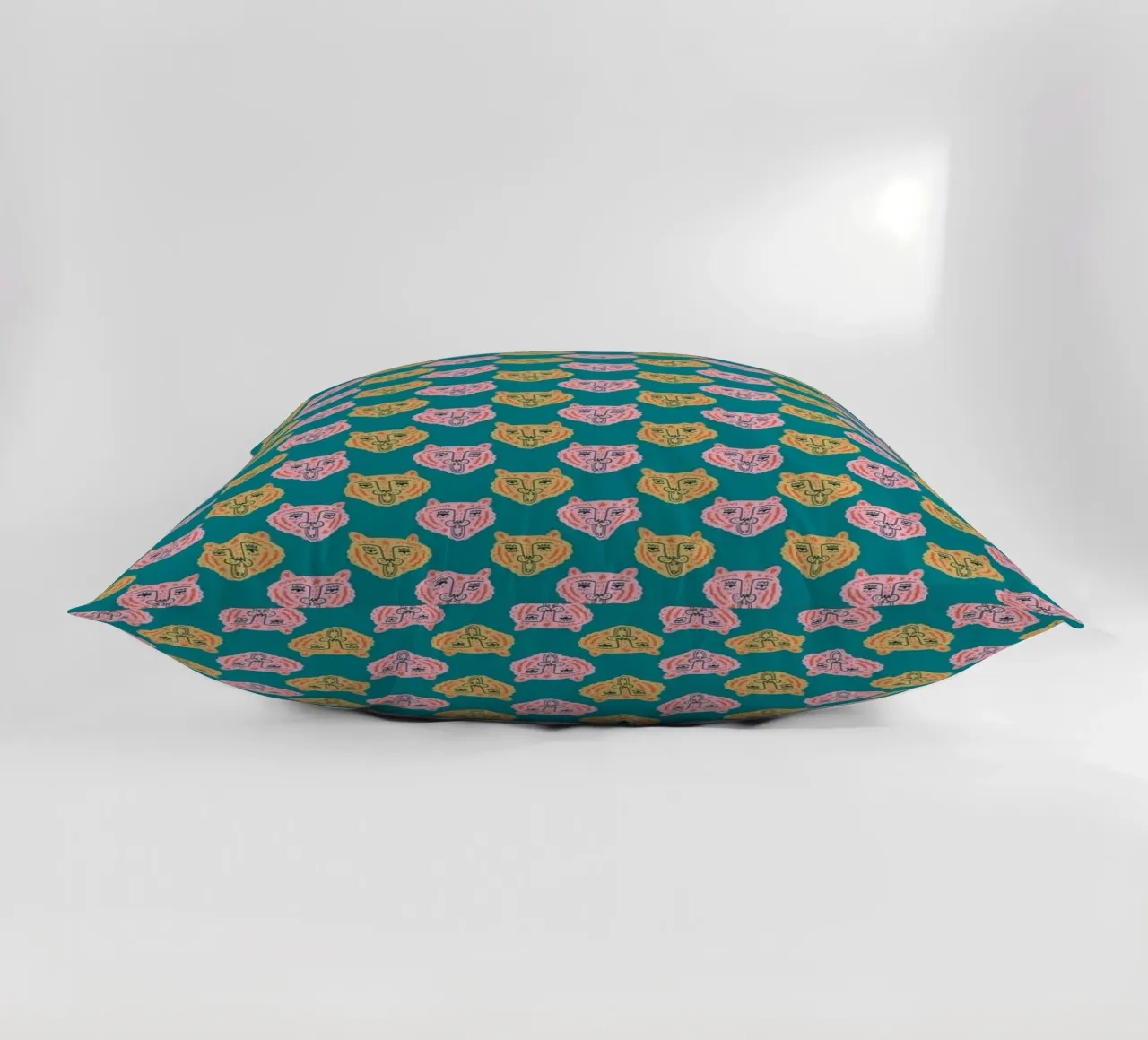 Tiger Pattern No 15 cuscino da treechild