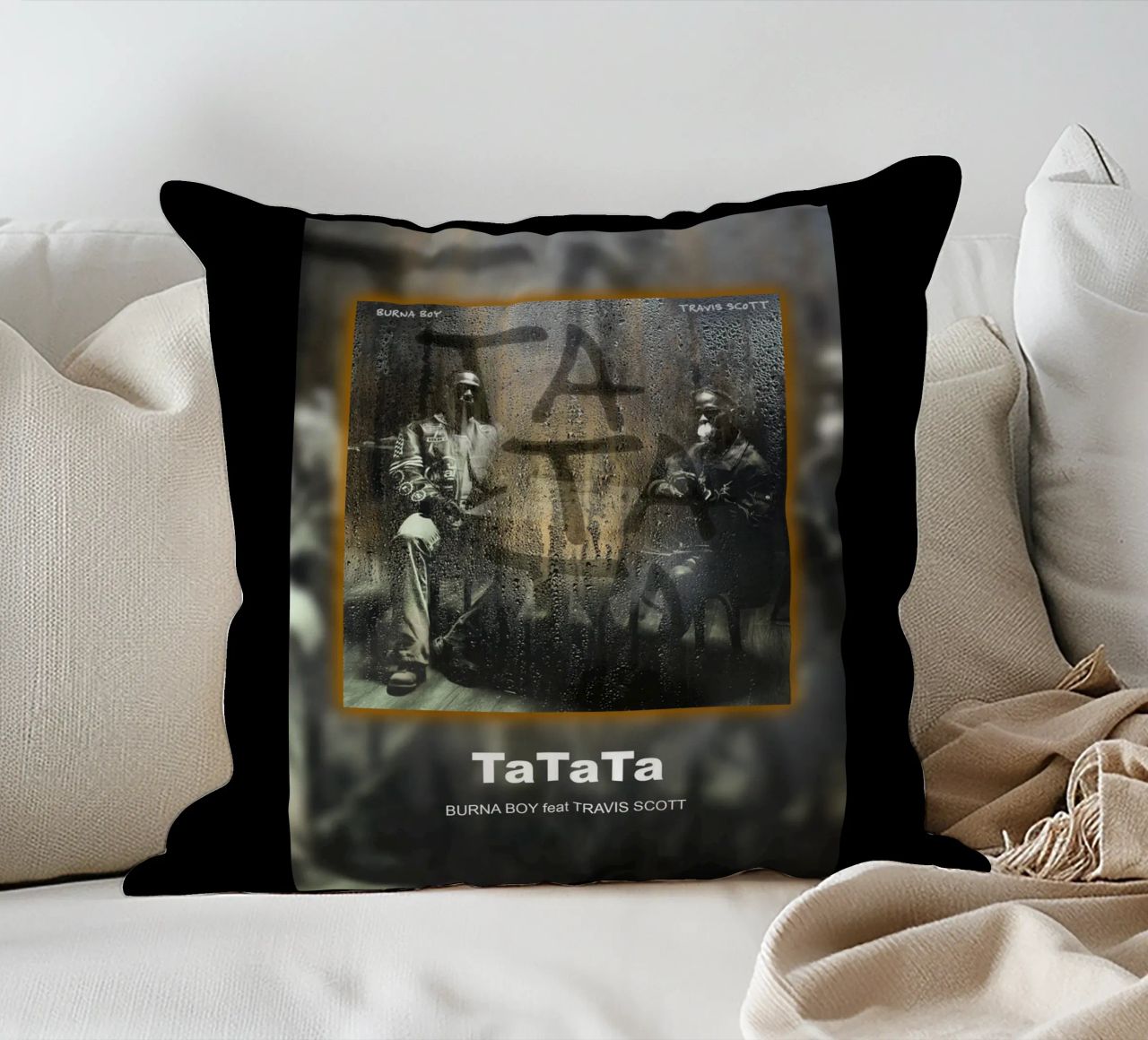 Travis Scott - TaTaTa cuscino da Sigrid Rauuy
