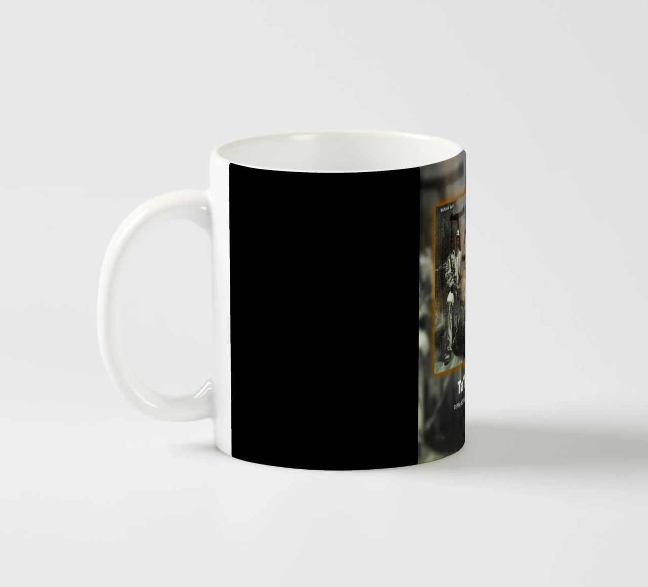 Travis Scott - TaTaTa tazza in ceramica da Sigrid Rauuy