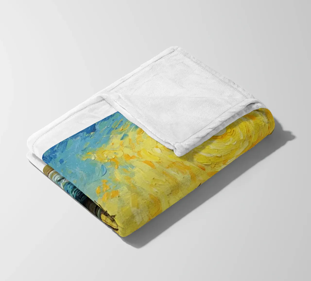 Vista della spiaggia con nave affondata in riva al mare coperta in pile da Piper Shop Oke