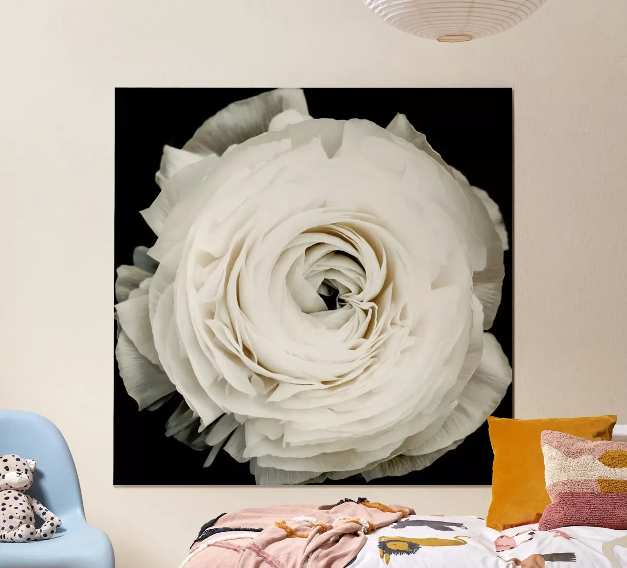 Fiore - Floreale bianco poster con telaio in alluminio da Ingrid Beddoes