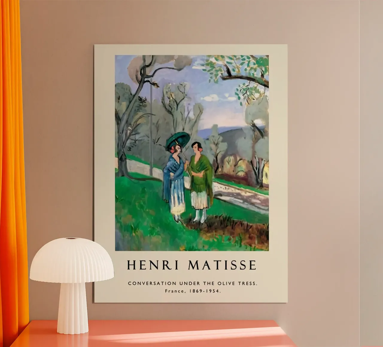 due donne che chiacchierano sotto un ulivo poster da sazkia art