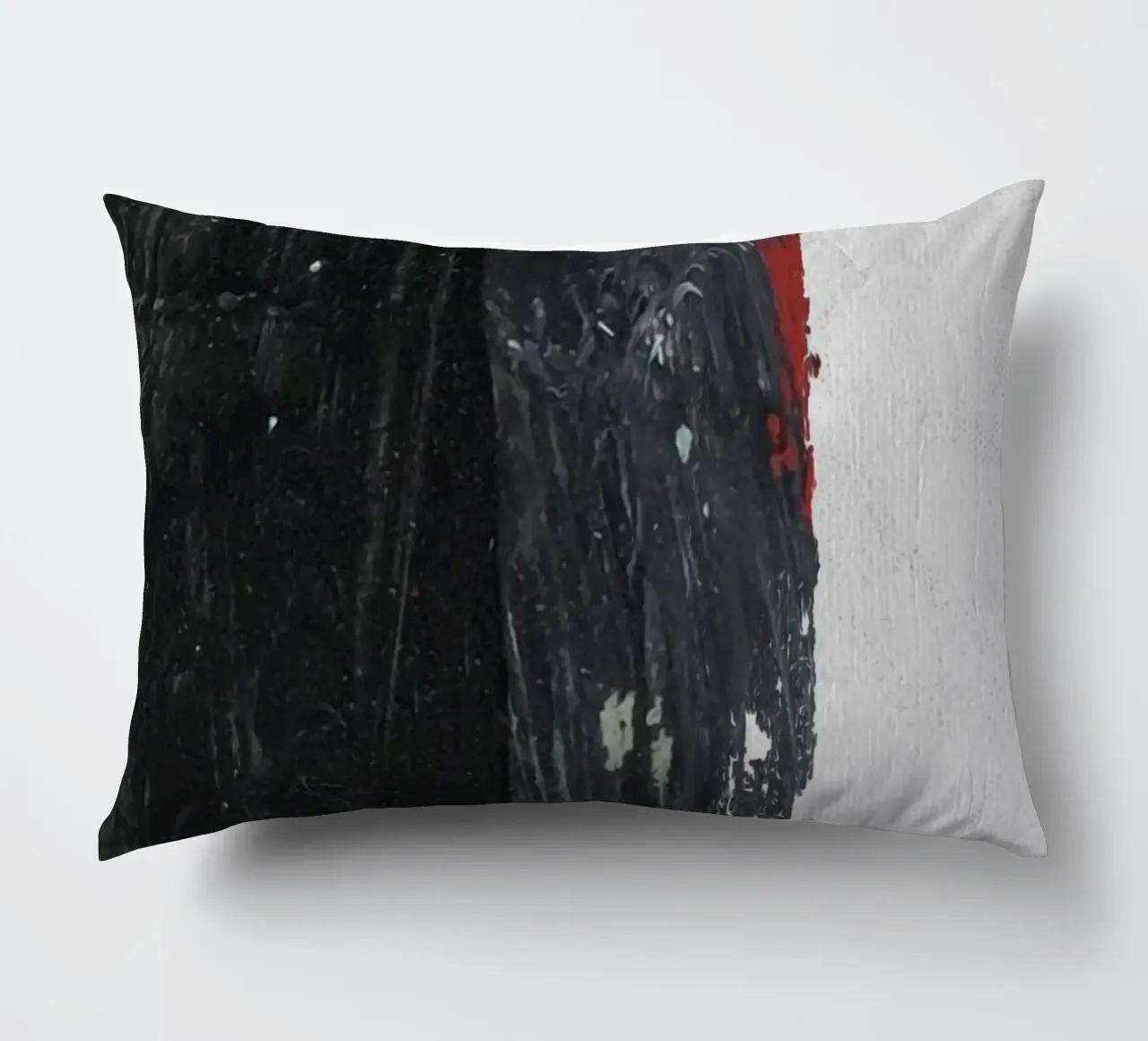 abstract texture black and red cojín de vintageshop