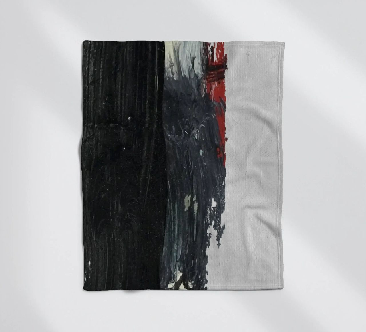 abstract texture black and red coperta in pile da vintageshop