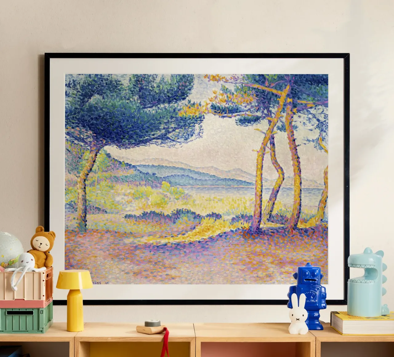 Pijnbomen langs de kust van Henri-Edmond Cross (1896) poster met kunststof frame van Venus Art
