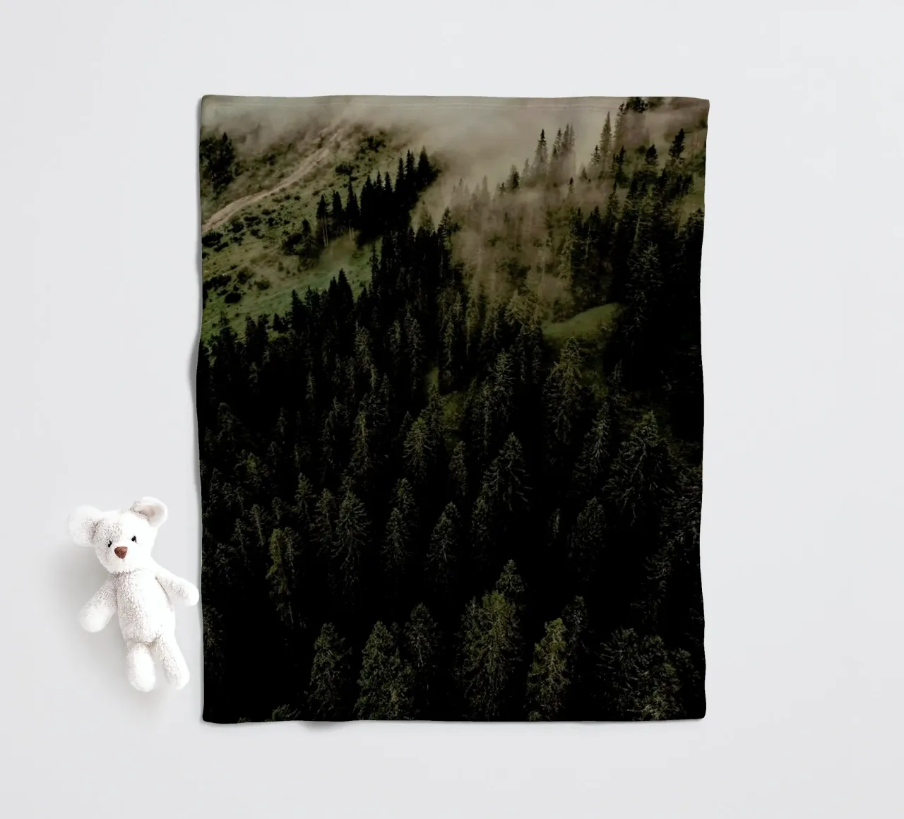 Calm Mornings And Clouds coperta in pile da Sebastian Hilgetag