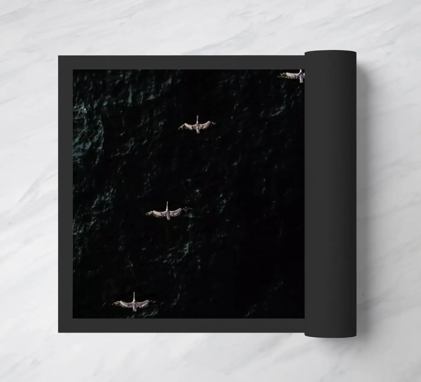 V doormat by ROBERTO H