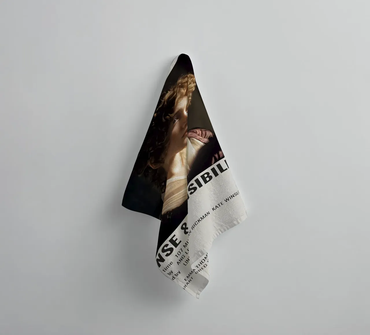 SENSE & SENSIBILITY 1995 asciugamano da bagno da MVFminimalist