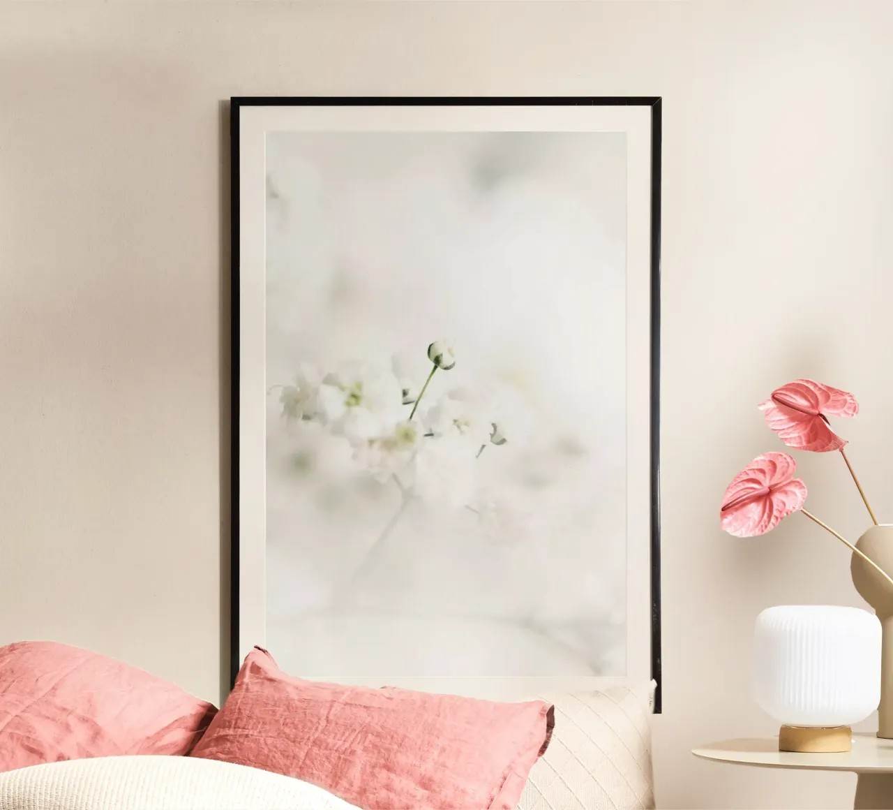 Bloem - Witte Gypsophila Bloemenwolk poster van Ingrid Beddoes