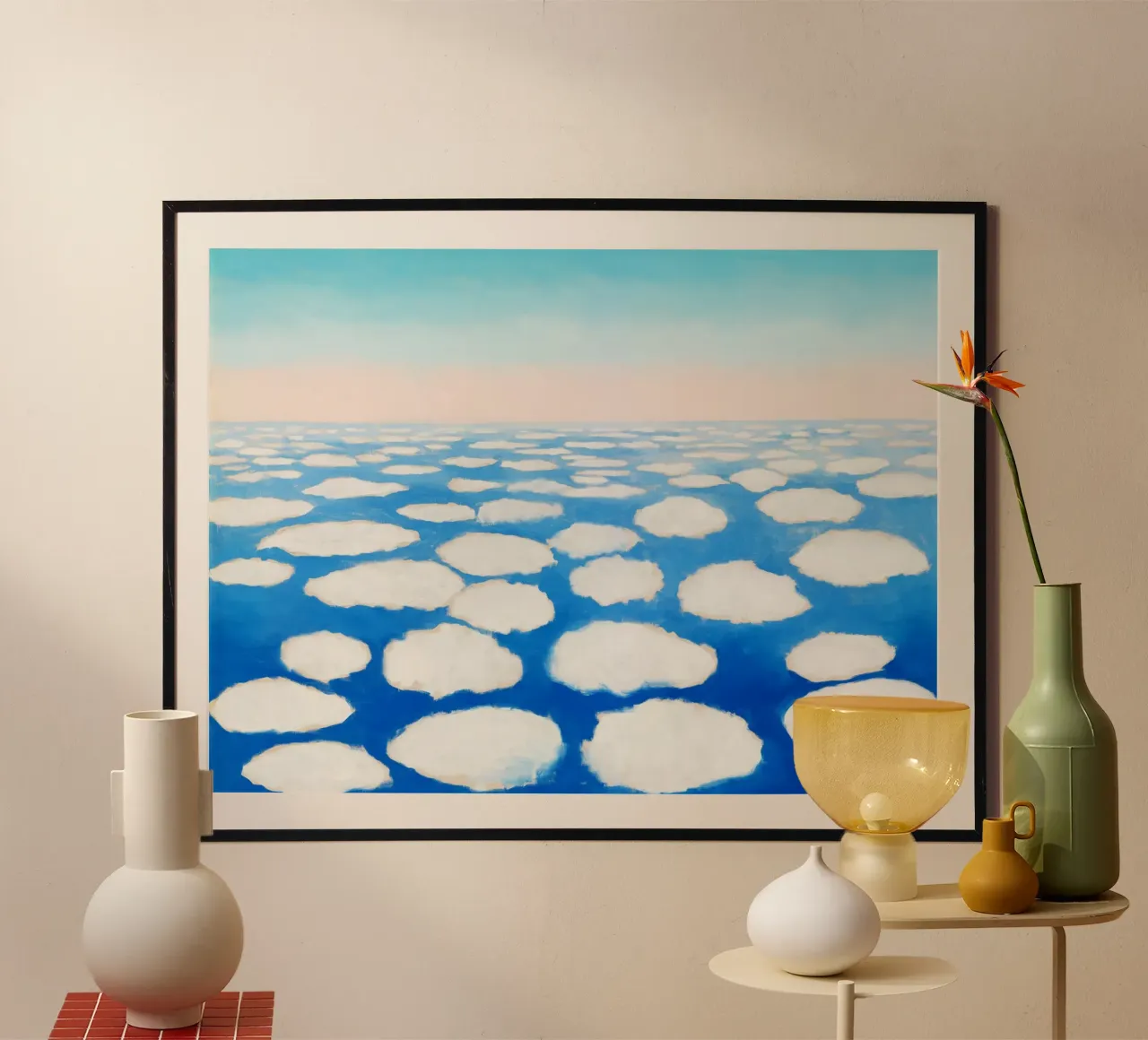 Sopra le nuvole di Georgia O'Keeffe poster con telaio in plastica da Classic Art Prints