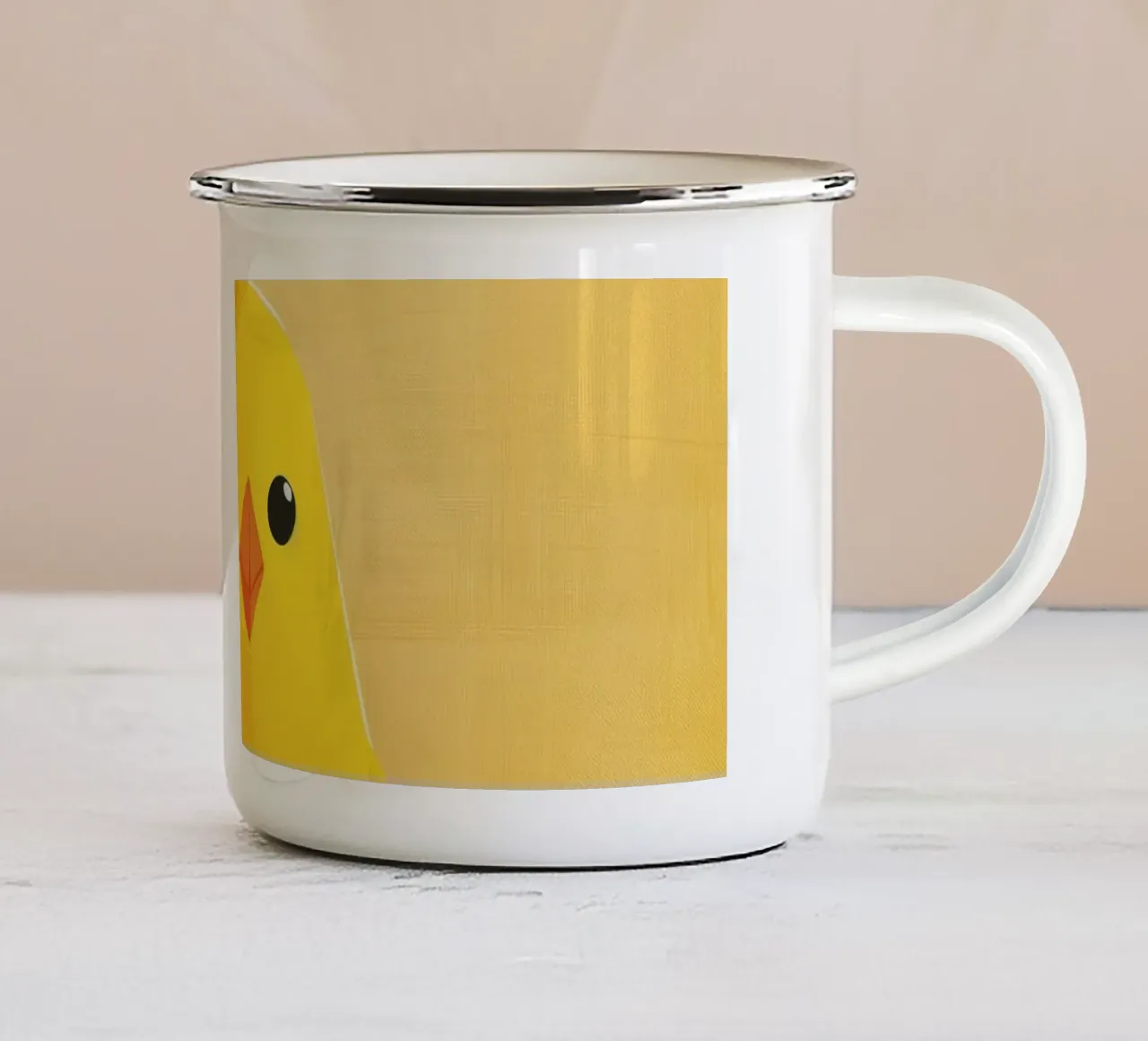 canarino dalla personalità giocosa appollaiato su un ramo tazza in smalto da DesignDoodle