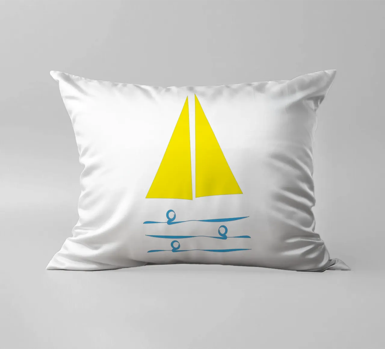 Barca a vela al sole / Serenity 3 cuscino da Carrot & Soul