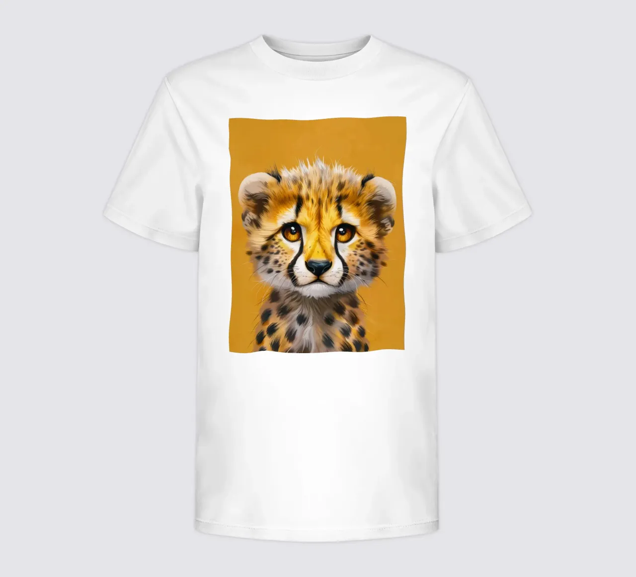 cucciolo di ghepardo, con grandi occhi e un'espressione dolce e giocosa t-shirt bambini da DesignDoodle