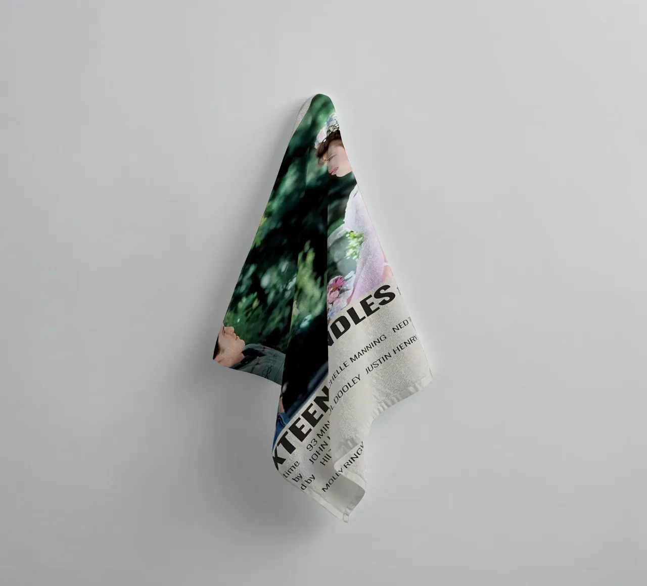 SIXTEEN CANDLES 1984 asciugamano da bagno da MVFminimalist