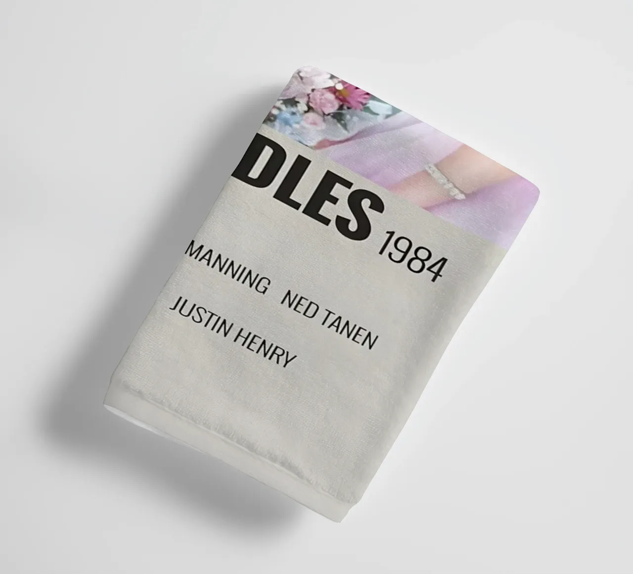 SIXTEEN CANDLES 1984 asciugamano da bagno da MVFminimalist