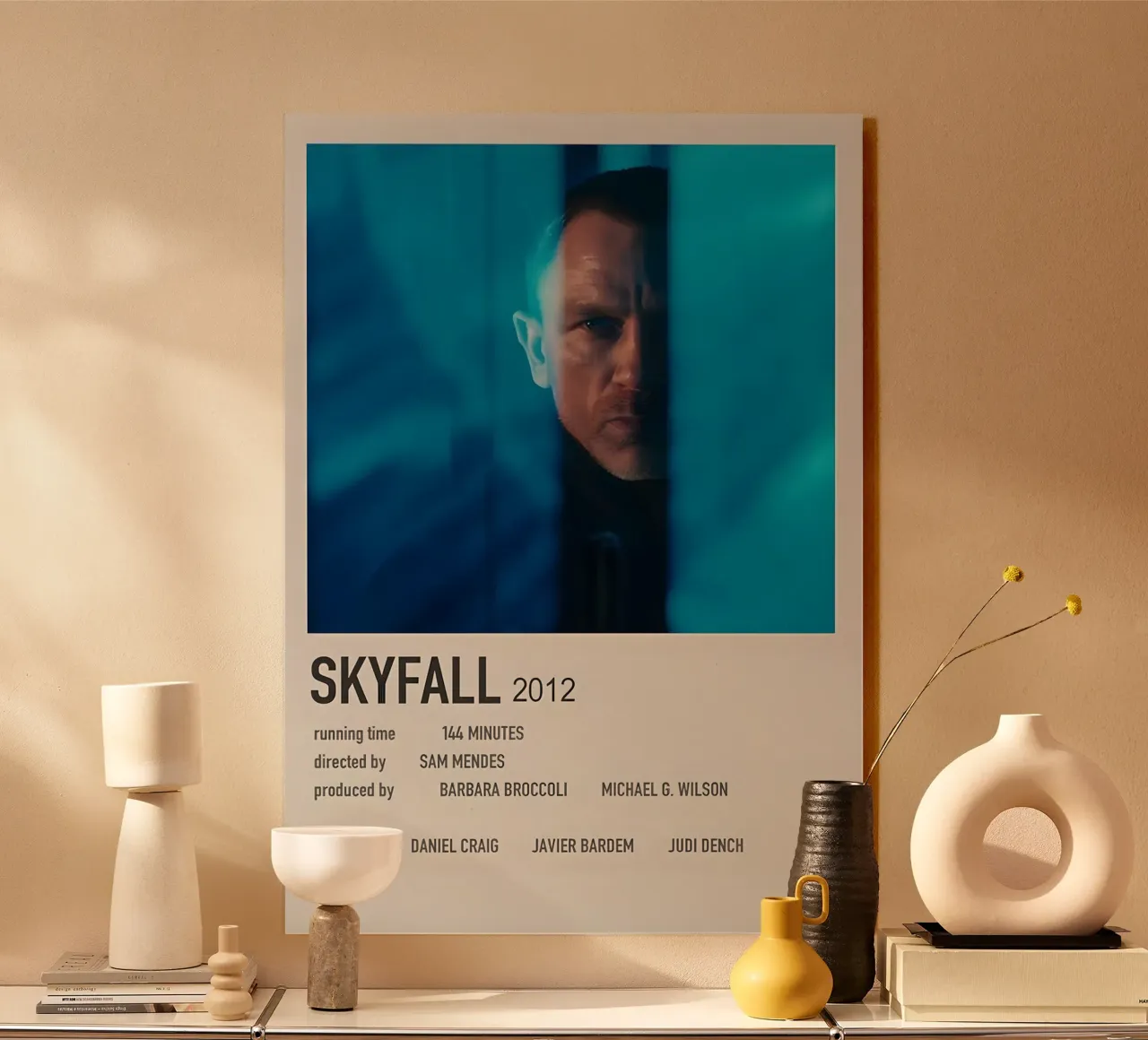 SKYFALL 2012 acryl van MVFminimalist