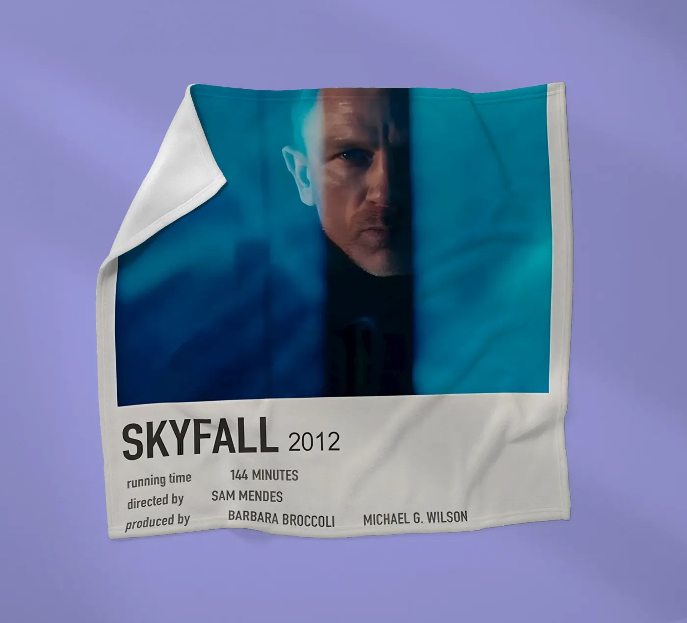 SKYFALL 2012 coperta in pile da MVFminimalist