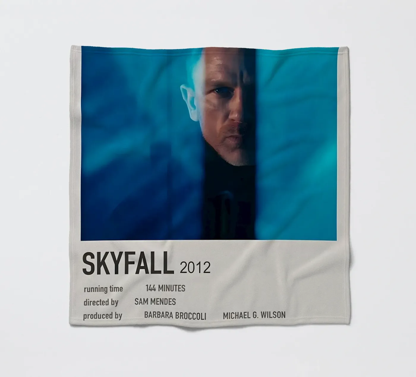 SKYFALL 2012 coperta in pile da MVFminimalist