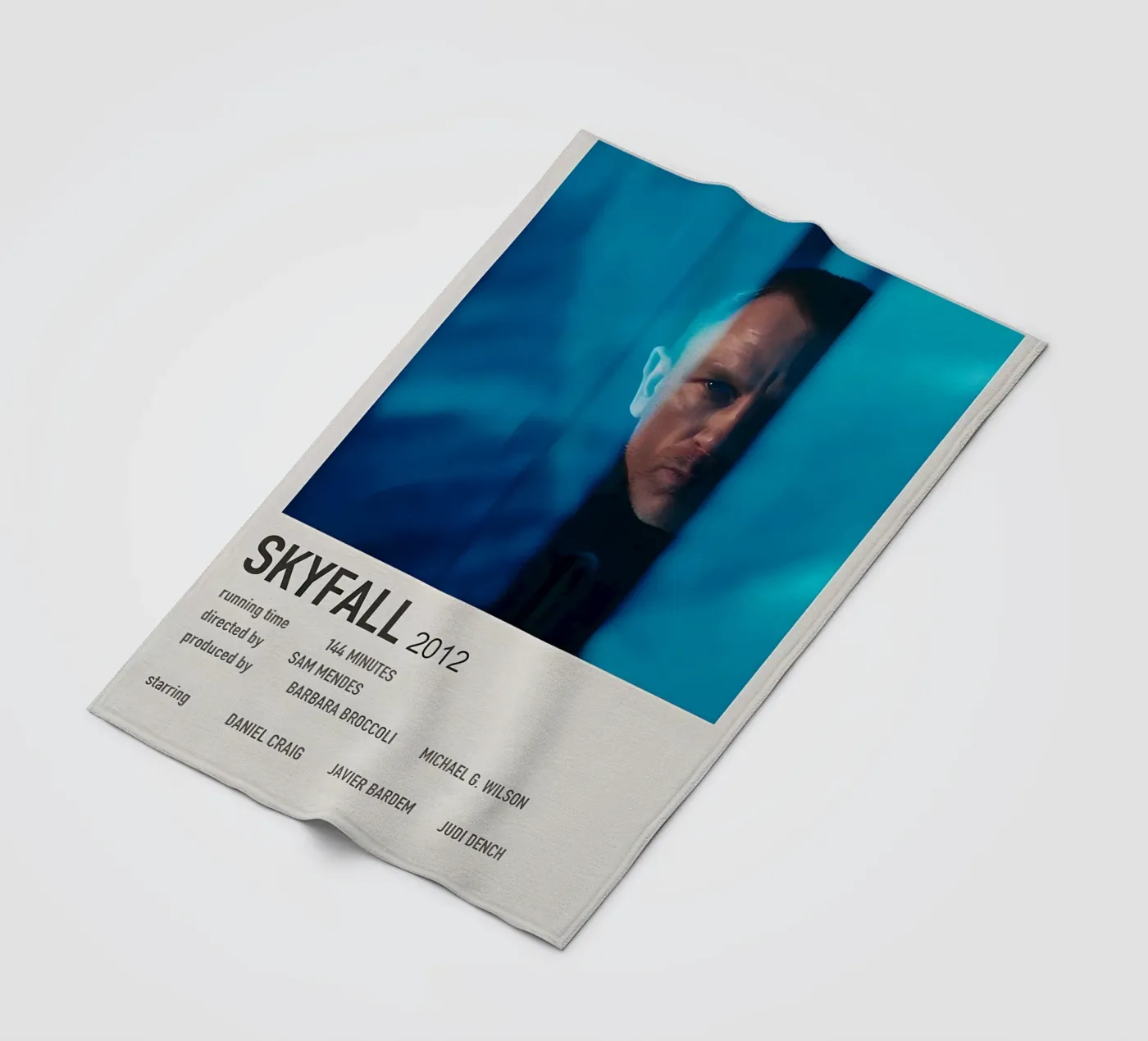 SKYFALL 2012 coperta in pile da MVFminimalist