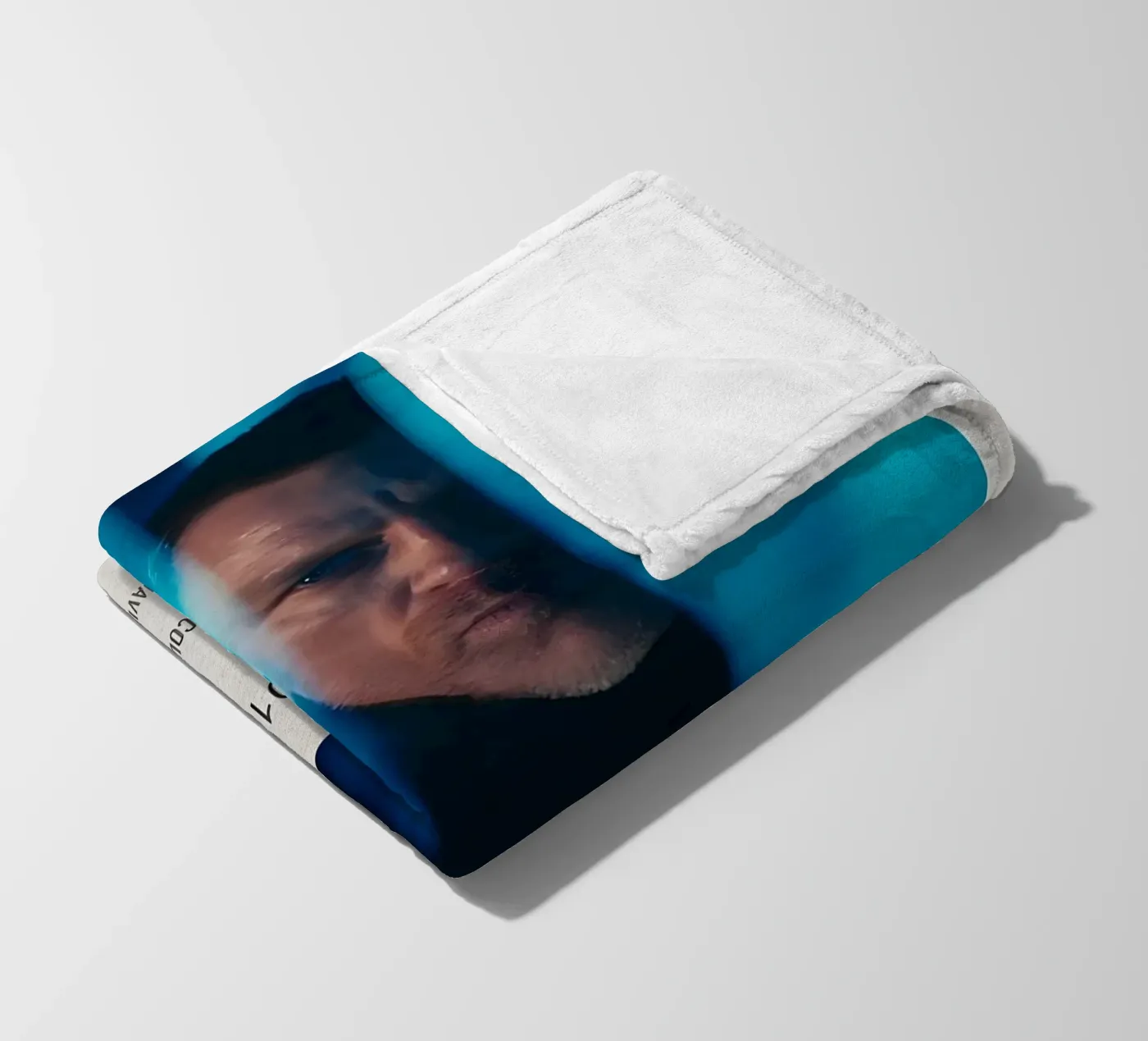 SKYFALL 2012 coperta in pile da MVFminimalist