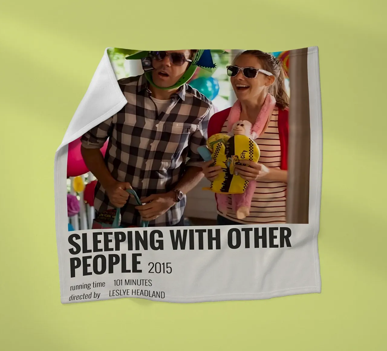 SLEEPING WITH OTHER PEOPLE 2015 Fleecedecke von MVFminimalist