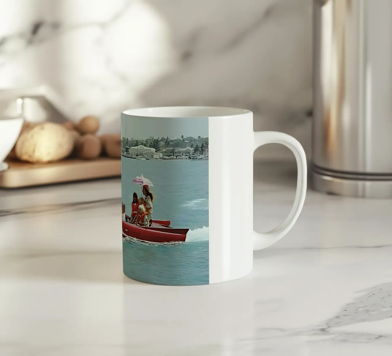 Slim Aarons - Unità di mare tazza in ceramica da kaitlinparkershop