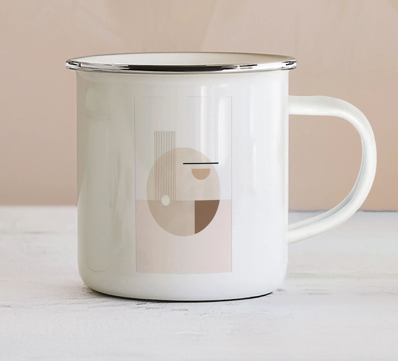 Il cerchio all'interno tazza in smalto da Kumasama