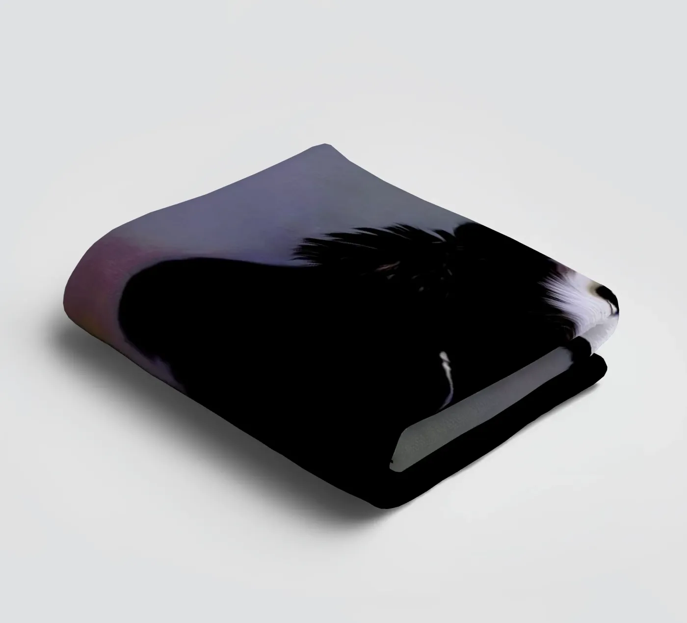 Drew towel by Tein Lucasson