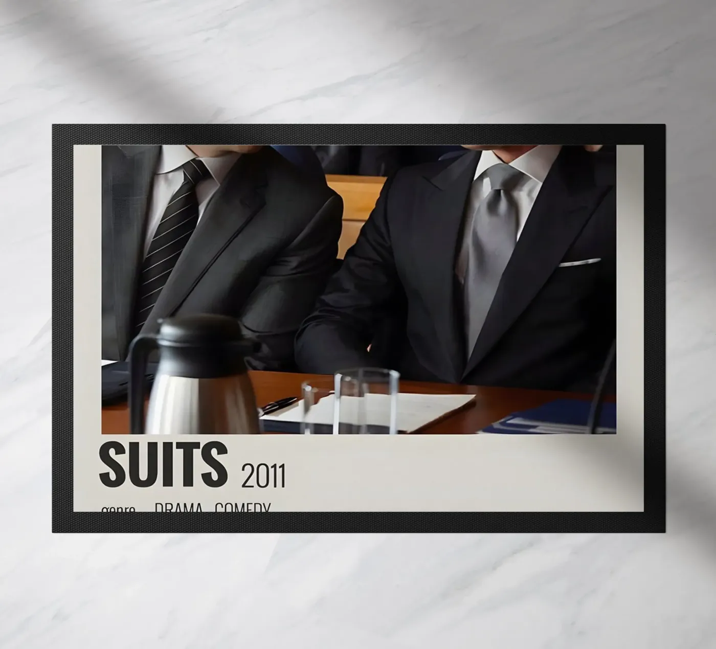 SUITS 2011 deurmat van MVFminimalist