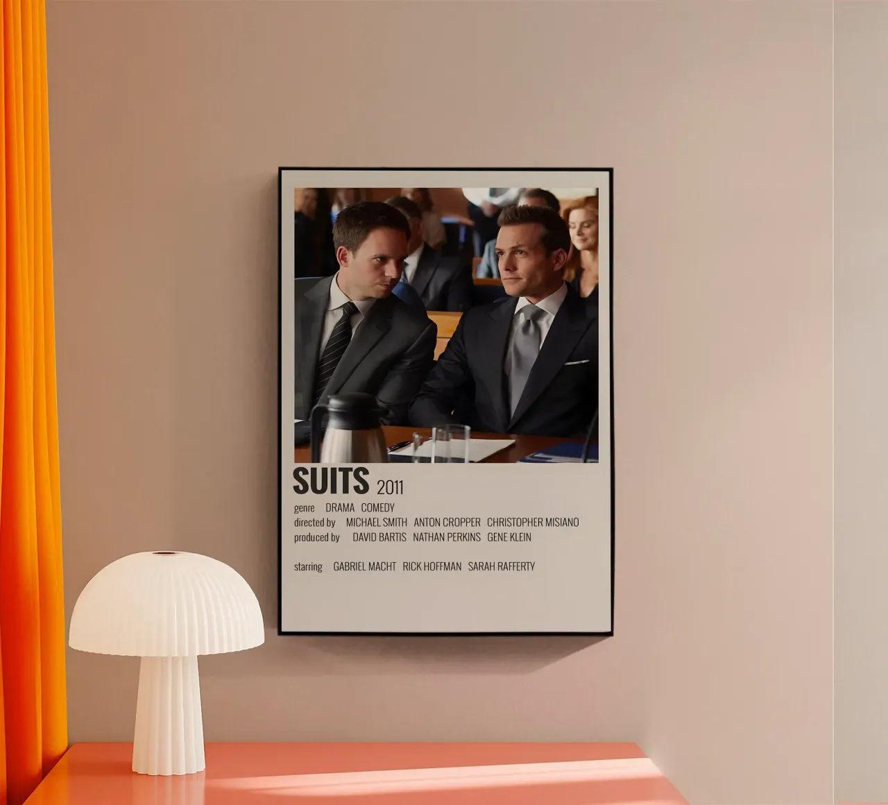SUITS 2011 plexiglass da MVFminimalist