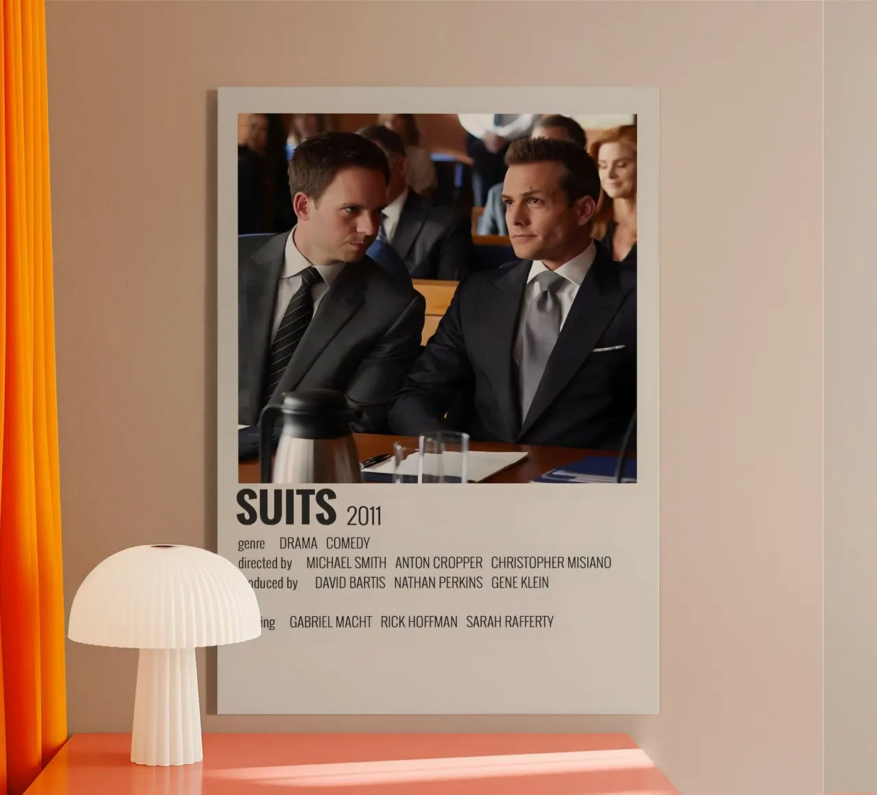 SUITS 2011 plexiglass da MVFminimalist