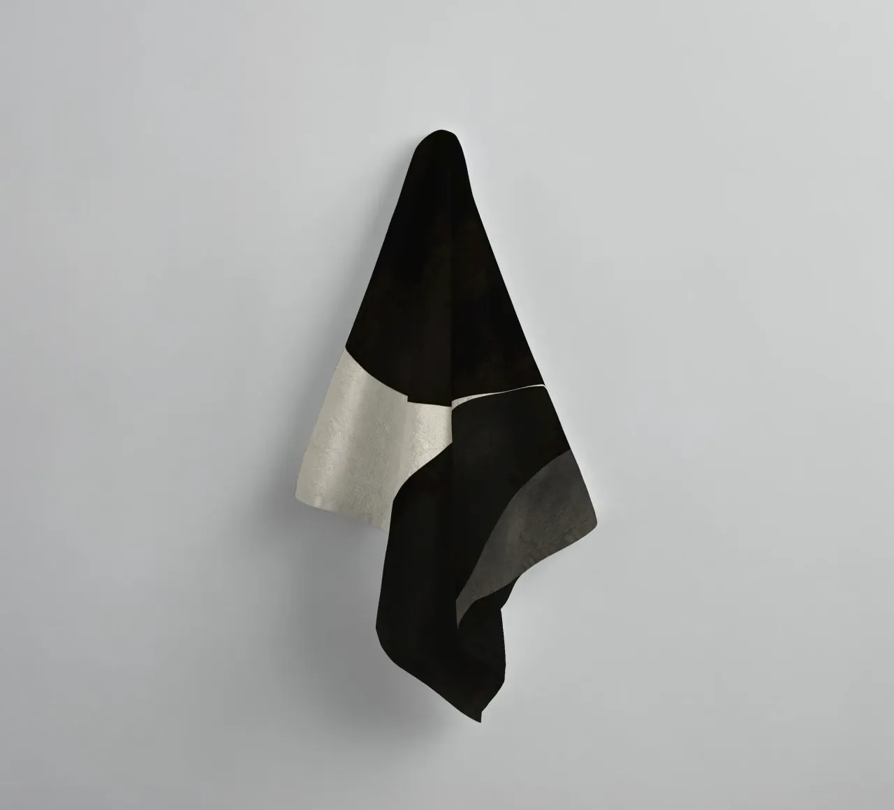 Forme organiche in bianco e nero 02 asciugamano da bagno da Little Dean
