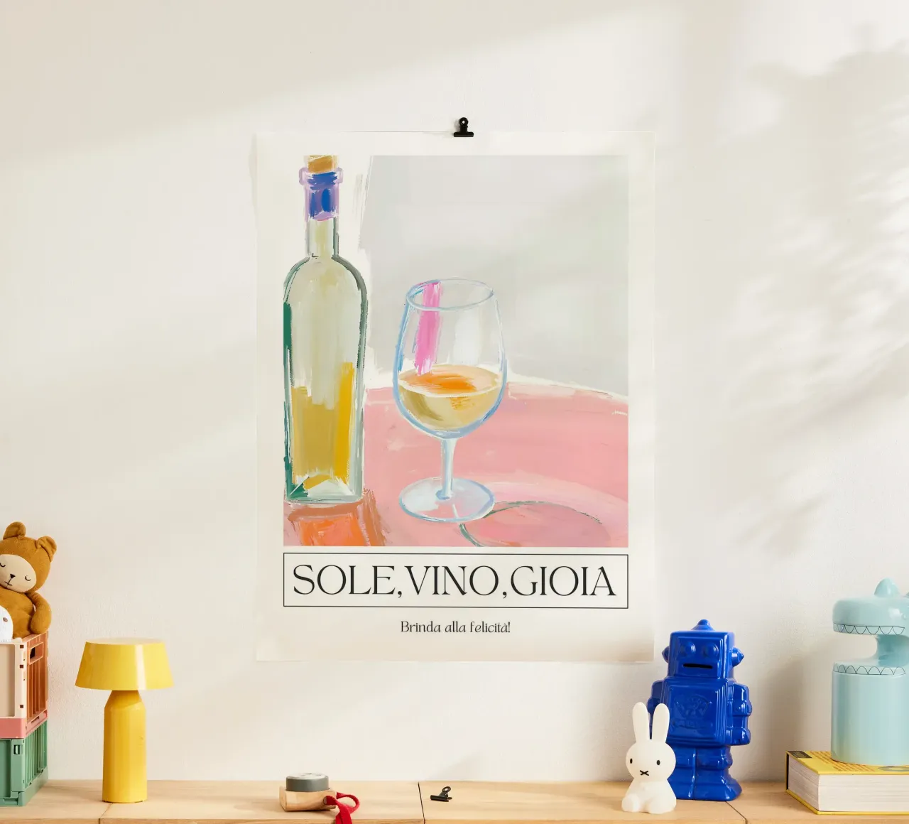 Sole, Vino, Gioia - To happiness! poster con telaio in legno da leslie shop