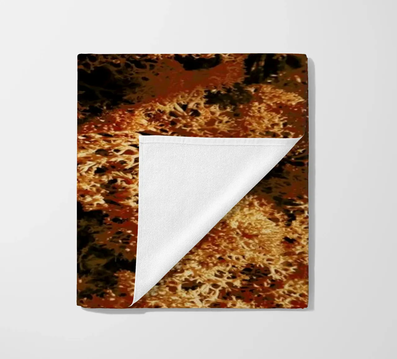 Light Shadow And The Sponge telo mare da Sebastian Hilgetag