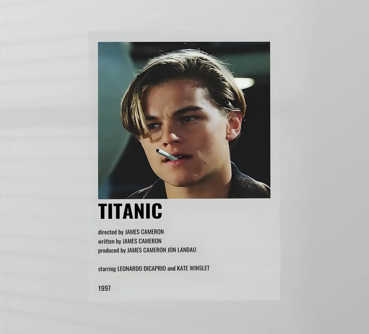 TITANIC pellicola backlit da MVFminimalist