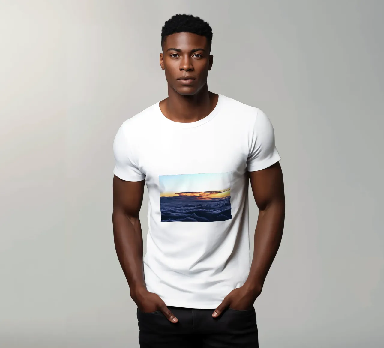 paesaggio nuvoloso e raggi di sole t-shirt da space words