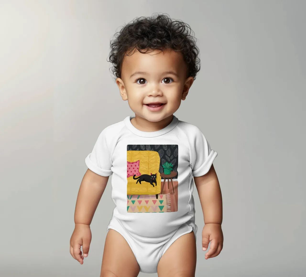 Canapé jaune Chat noir body bébé de Stone Decade